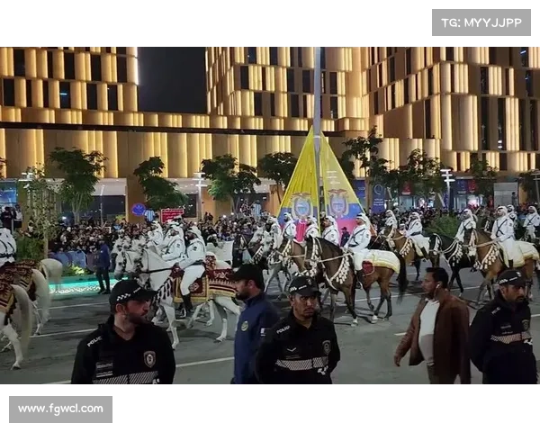 里约狂欢节新增足球花车 贝利主题表演致敬球王展现足球魅力